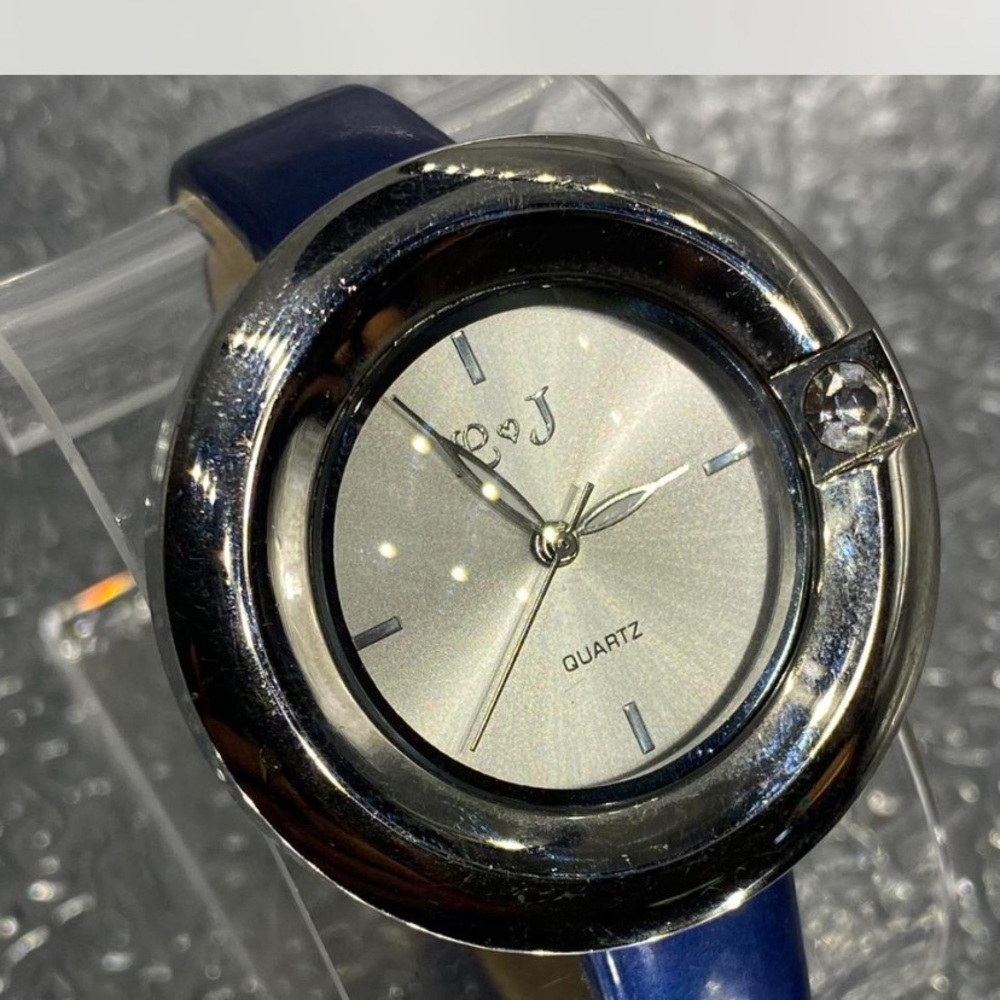 Designer ^^^Silver / Electric Blue Quartz watch *** - Picture 5 of 8